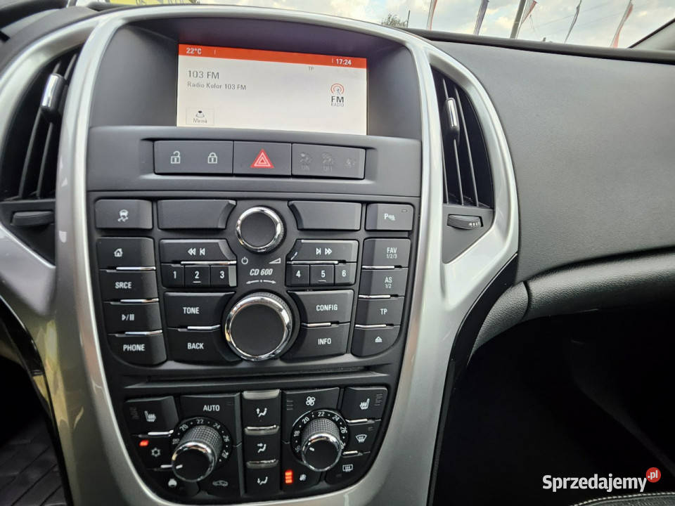 Opel Astra Navi pół skóra niski przebieg grzane Warszawa
