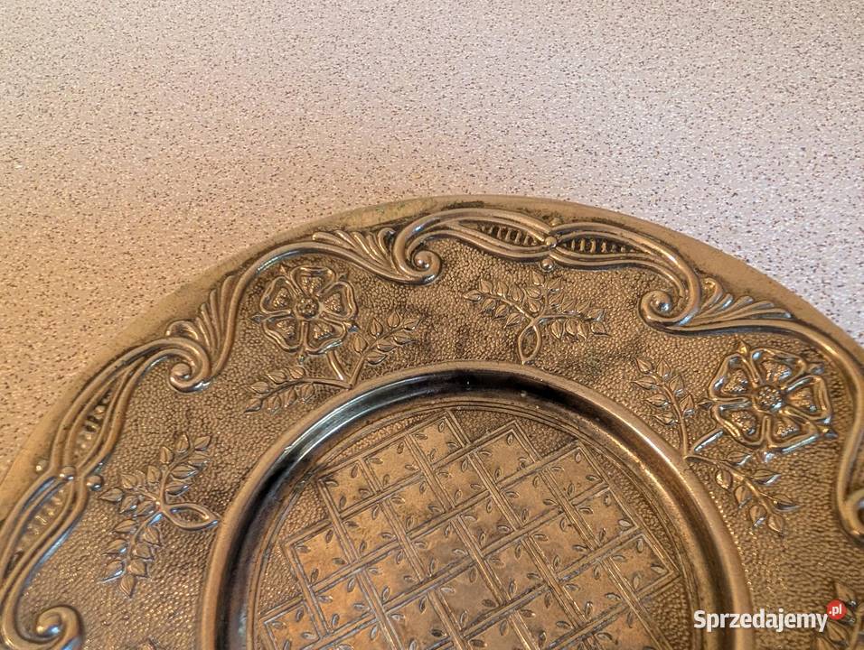 Talerzyk srebrzony sygnowany Piła