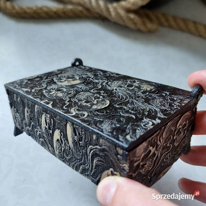 Pudełko Czarne Drewniane Małe Pudełeczko Na