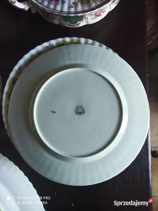 Talerze do drugiego dania Berkeley Royal Albert Gdańsk sprzedam