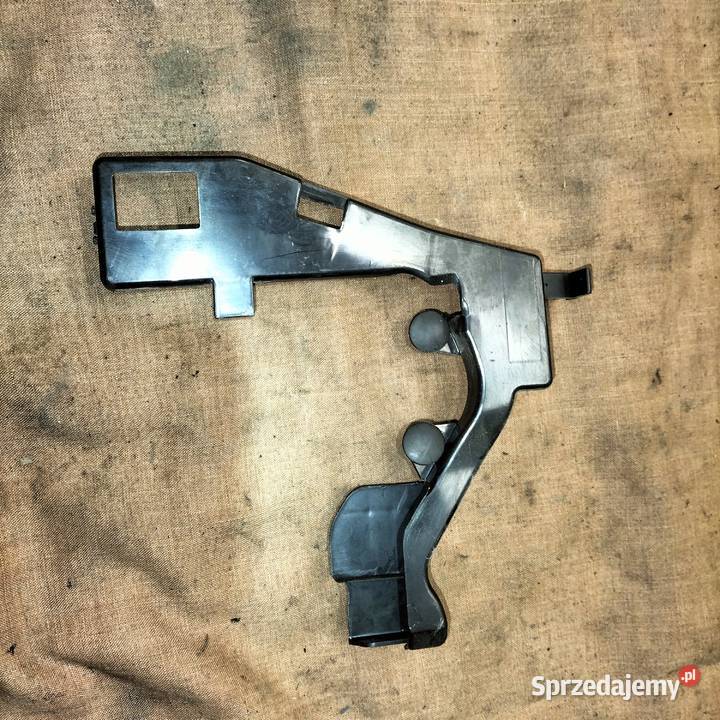 Uchwyt cięgna linki zamka bagażnika BMW E65 E66 Części montażowe Karoseria Poręba sprzedam