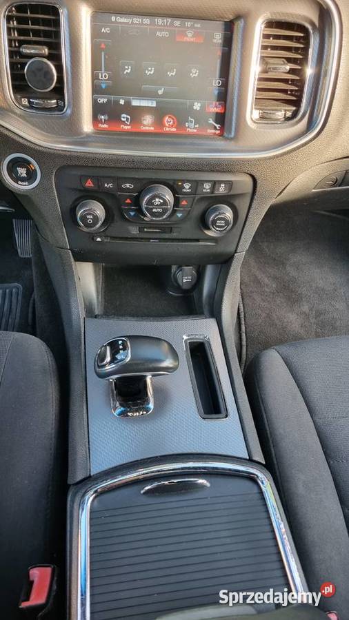 Dodge Charger LD SXT 36 V6 Pentastar 296 LPG nieuszkodzony pomorskie Starogard Gdański