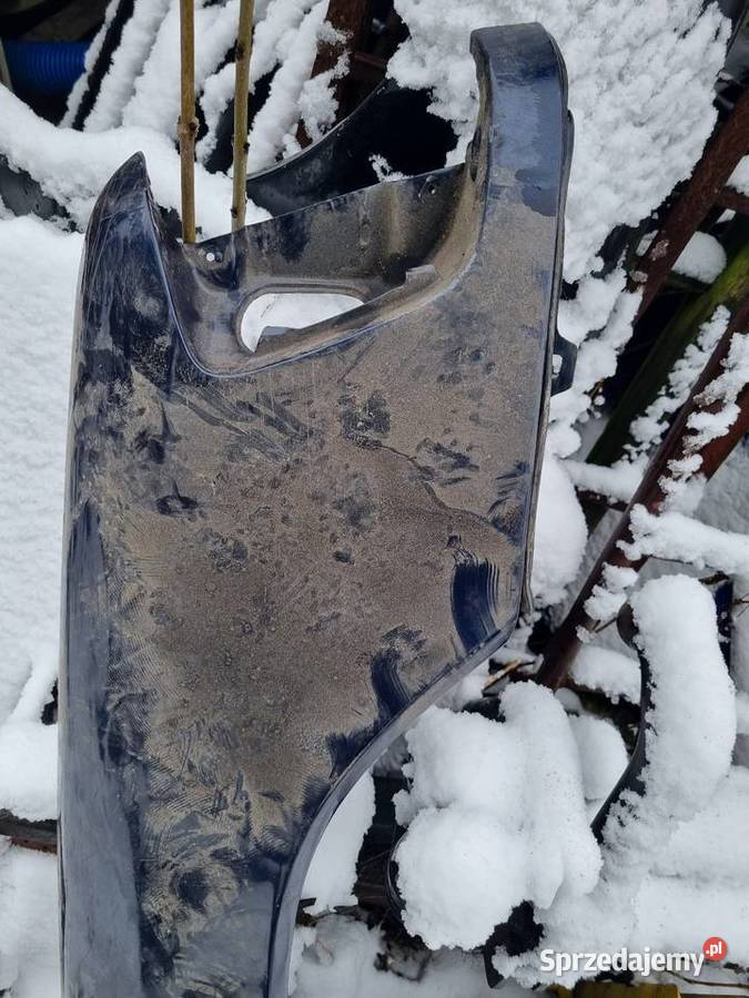 Mercedes W124 E Klasa 1995r Błotnik Prawy Przód Skawina