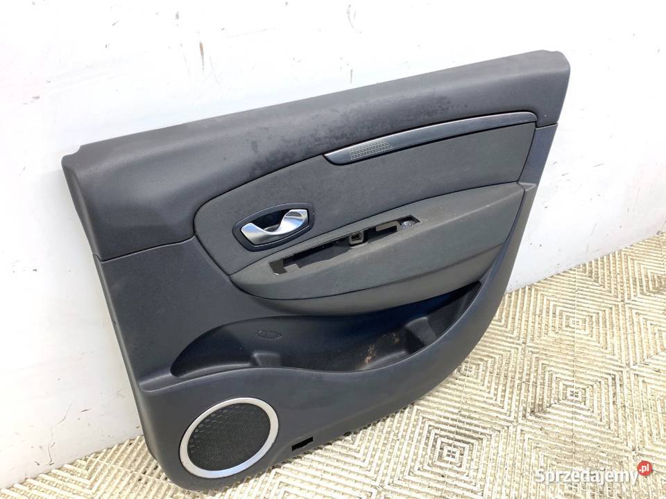 BOCZEK DRZWI PRZÓD PRAWY RENAULT SCENIC III sprzedam
