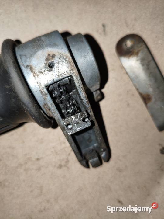 Manetka gazu Ural M62 M63 M66 M67 wielkopolskie Leszno