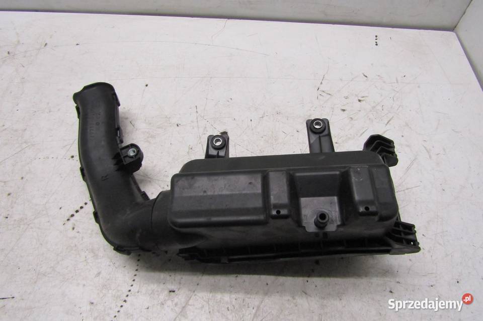 OBUDOWA FILTRA POWIETRZA 13 VVTi TOYOTA YARIS osobowe