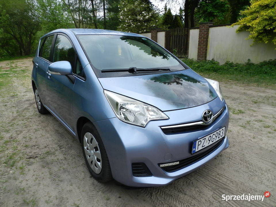 Toyota VersoS czyli Yaris z bagażnikiem wspomaganie kierownicy Verso S Puszczykowo