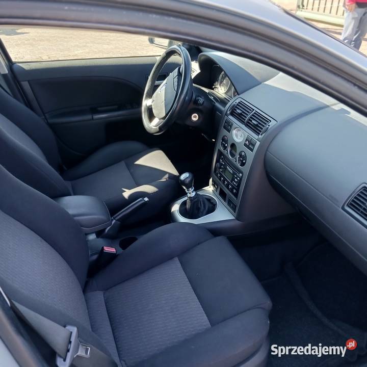 Sprzedam Forda Mondeo mk3 18 125 manualna Szydłowiec