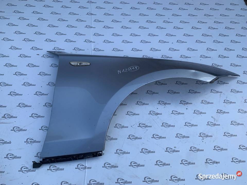 BMW E82 10r błotnik prawy przód świętokrzyskie Kielce