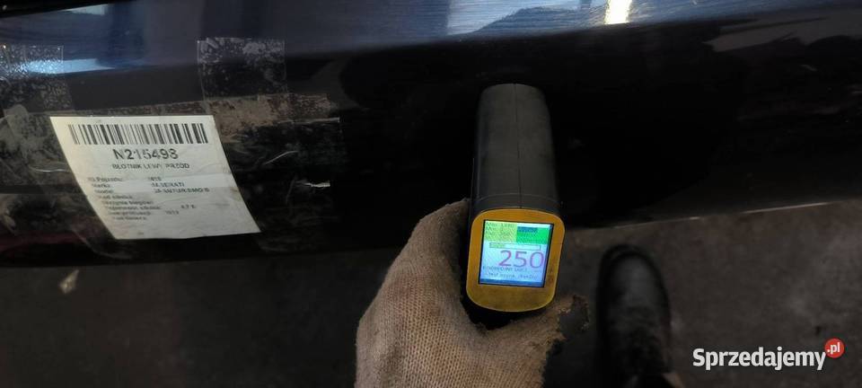 BŁOTNIK LEWY PRZÓD MASERATI GRANTURISMO S BLU Pozostałe sprzedam