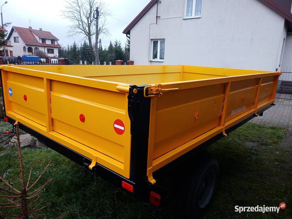 Przyczepa wywrotka na 3 strony Przyczepy rolnicze Żelechów