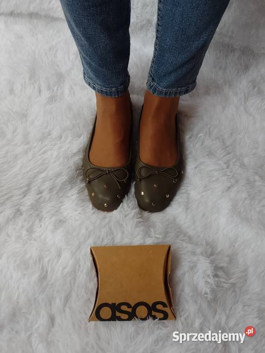 39 ASOS Design Bogato zdobione dżetami baleriny Kraków