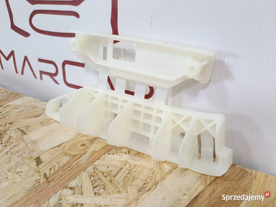 BMW 7 G70 ŚLIZG MOCOWANIE PROWADNICA ZDERZAKA osobowe