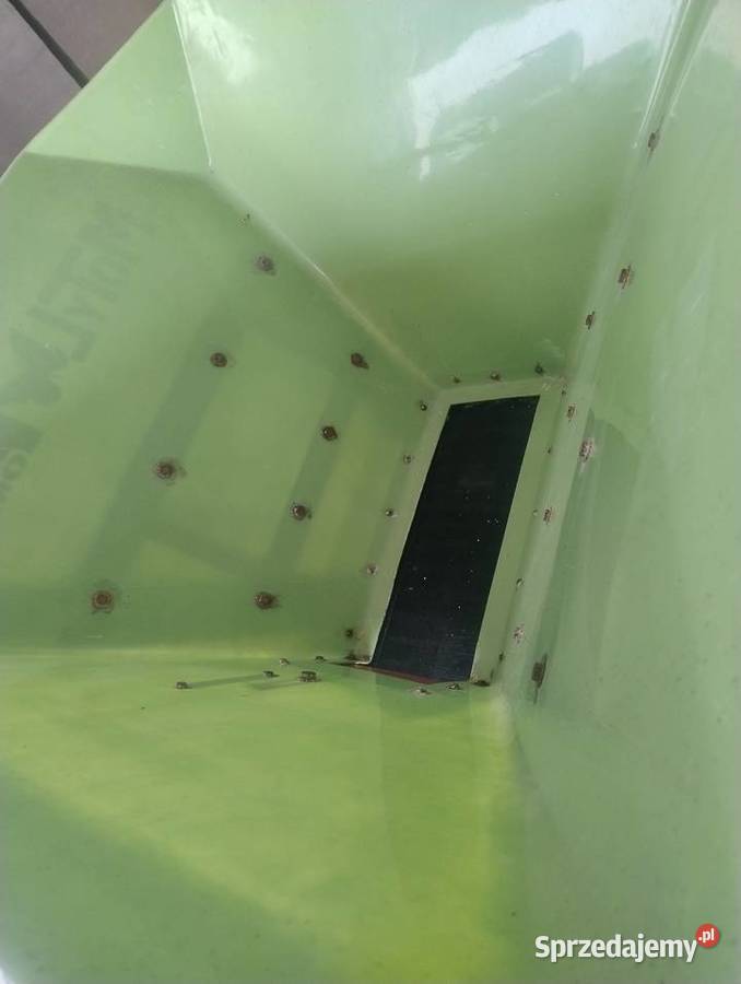 Rozsiewacz Motyl 600L mazowieckie Radom sprzedam