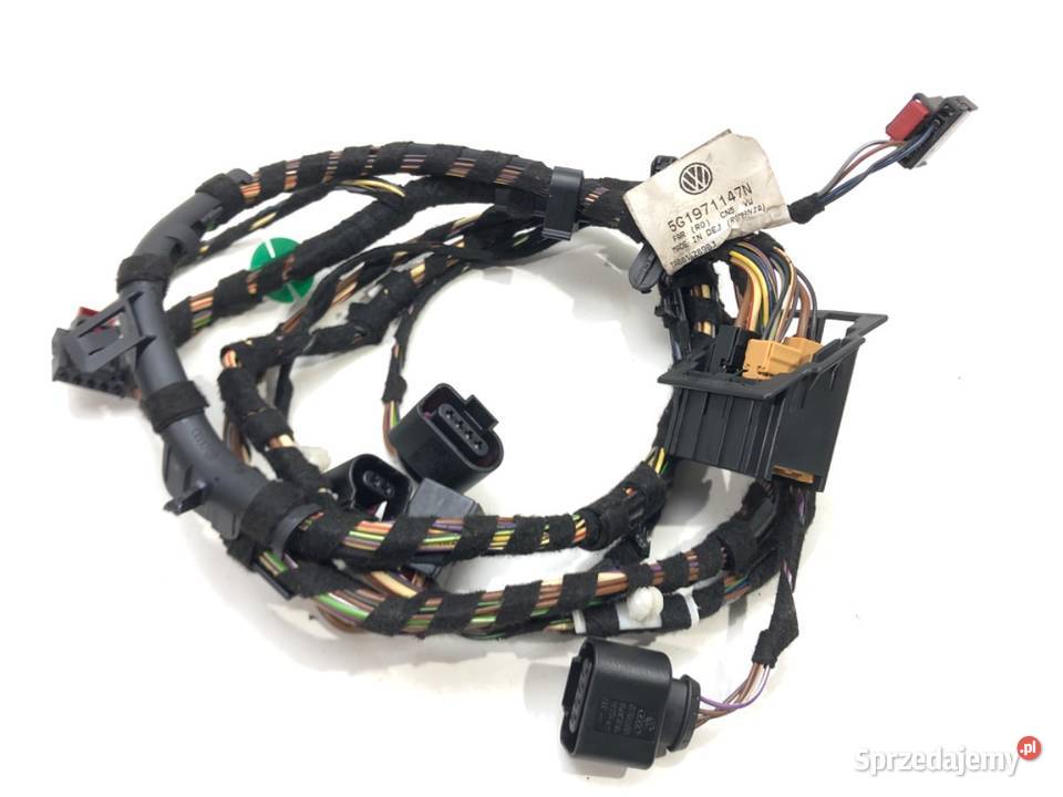 WIĄZKA KLAPY VW GOLF VII 5G1971147N 14 122 osobowe