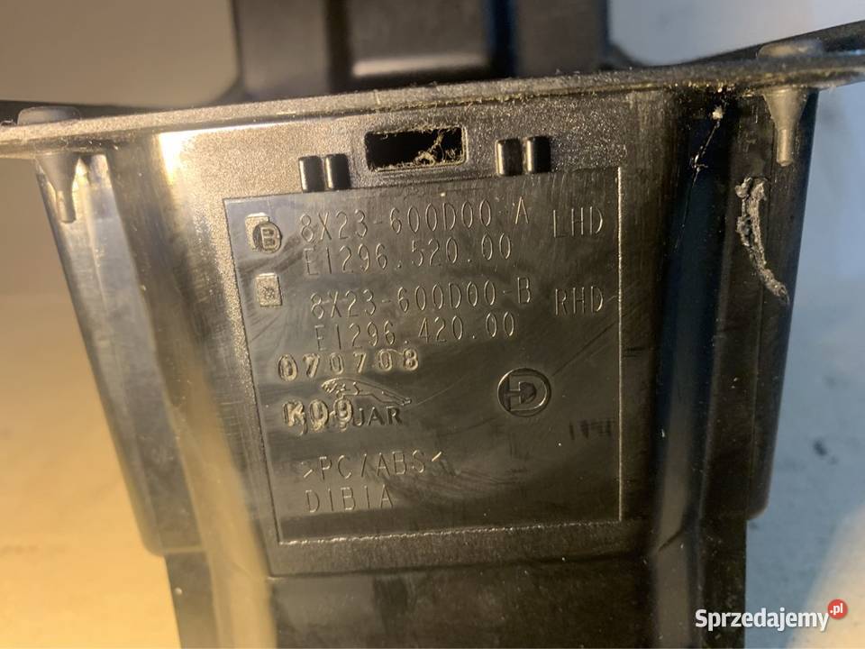 8X23600D00 schowek uchwyt na napoje jaguar xf Deski rozdzielcze, konsole zachodniopomorskie Szczecin sprzedam