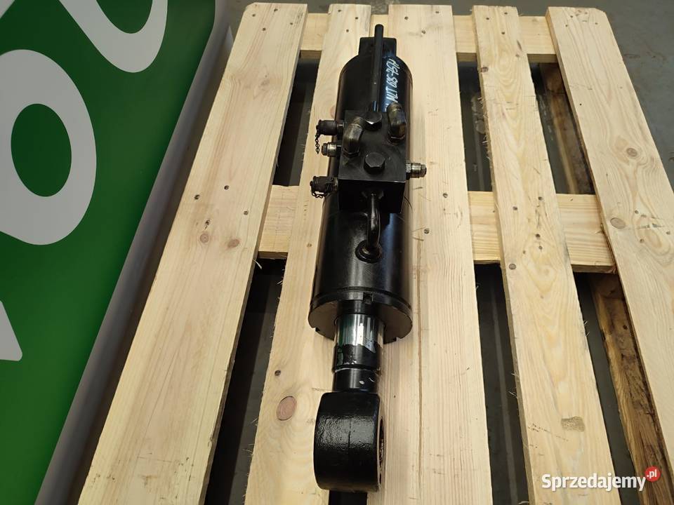 Siłownik poziomowania łyżki Manitou MLT 62575H wielkopolskie Wilkowo sprzedam
