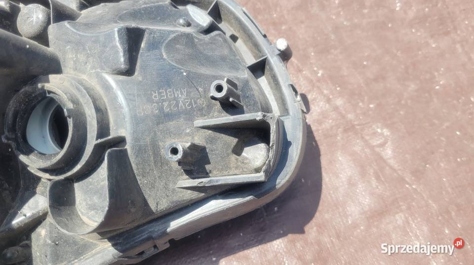 MITSUBISHI LANCER VIII LAMPA PRZÓD PRAWA osobowe śląskie Ruda Śląska sprzedam
