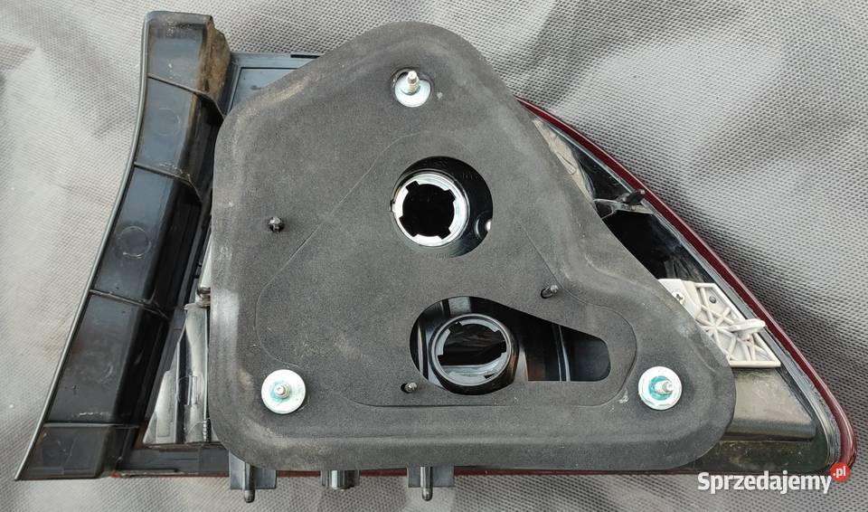 Honda Civic VIII 8 sedan lampa tylna lewa śląskie Jaworzno