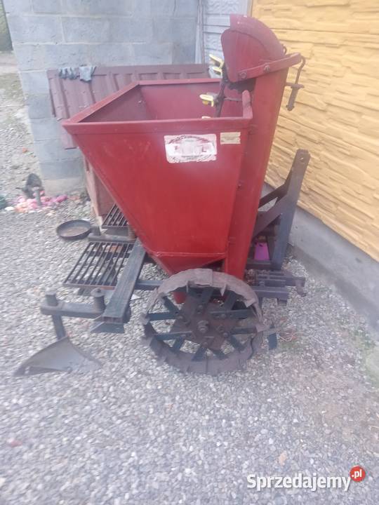 Sadzarka akpil do ziemniaków nieuszkodzony Łagów