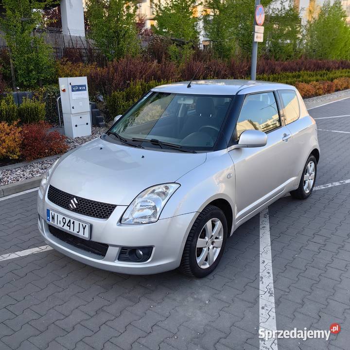 Suzuki Swift 13 benzyna niski przebieg Warszawa