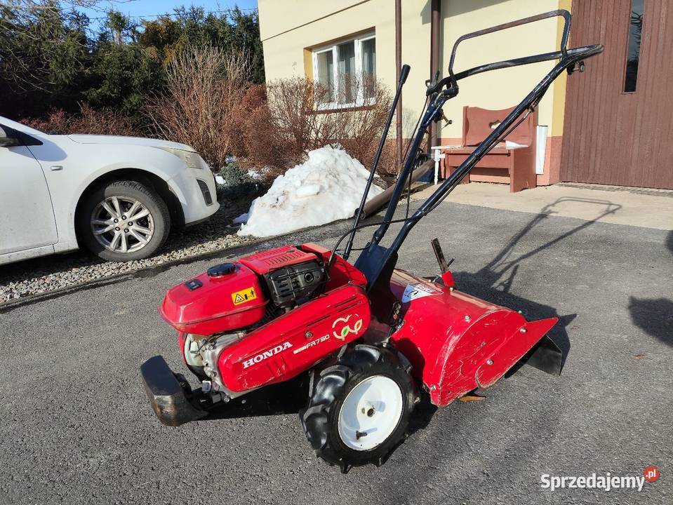 Glebogryzarka Honda FR 750 K1 Domaradz sprzedam