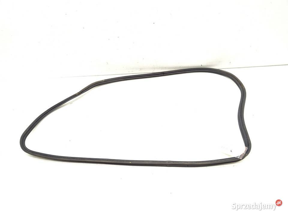 USZCZELKA KLAPY LEXUS RC SportowyCoupe podkarpackie