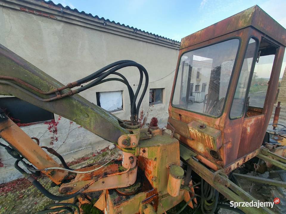 Ładowacz Agrozet Humpolec UHZ750 uszkodzony Gorzupia