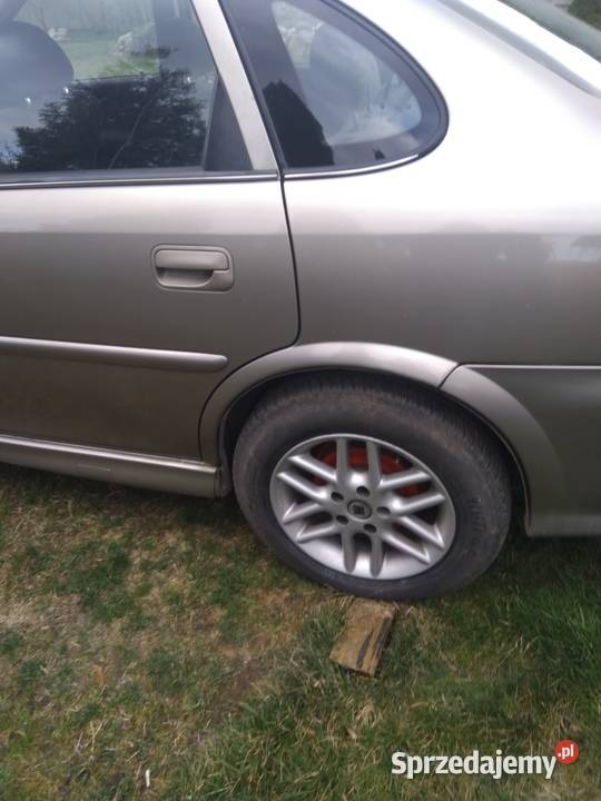 vectra b 16 8v z gazem idealna Skierniewice sprzedam