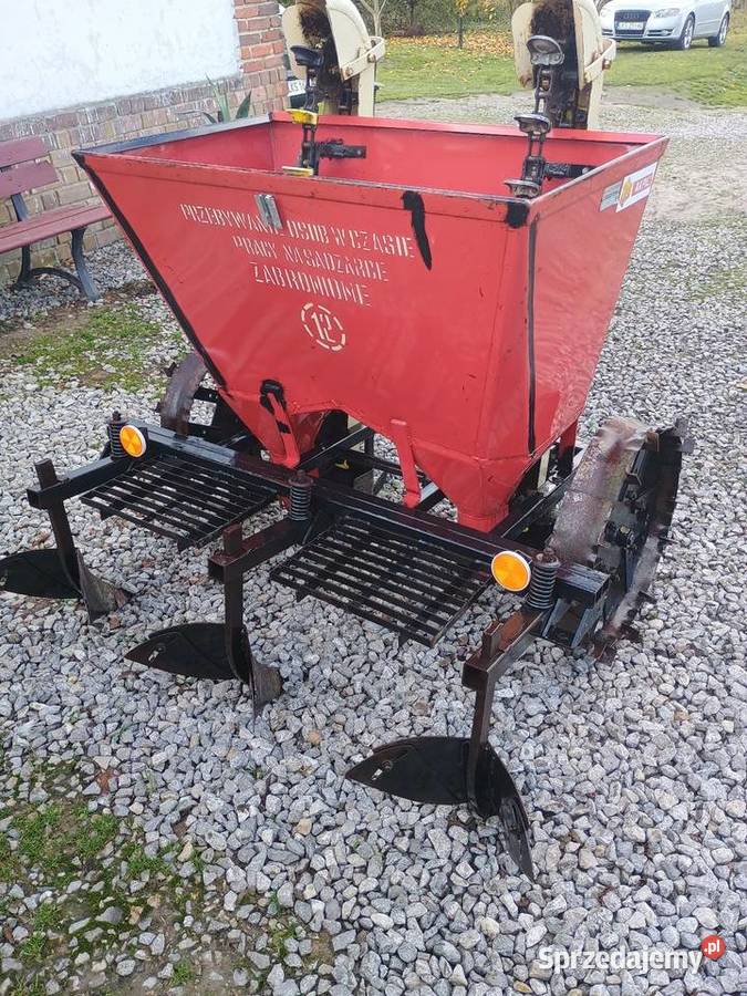 Sadzarka do ziemniaków Akpil Polska nieuszkodzony lubelskie Izbica