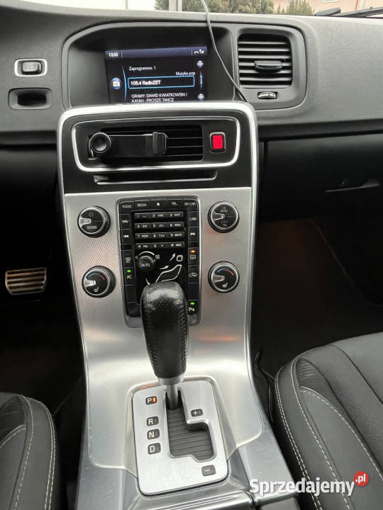 Volvo V60 Volvo V60 24D5 RDesign Xenon LED lakier metallic