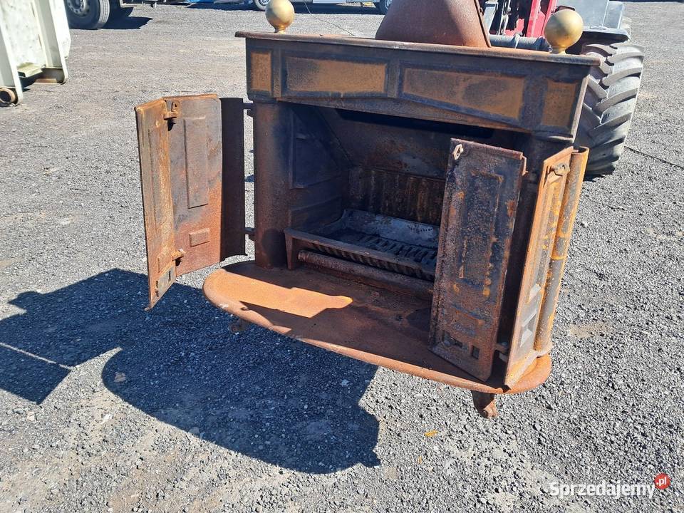 Kominek żeliwny Mogilno