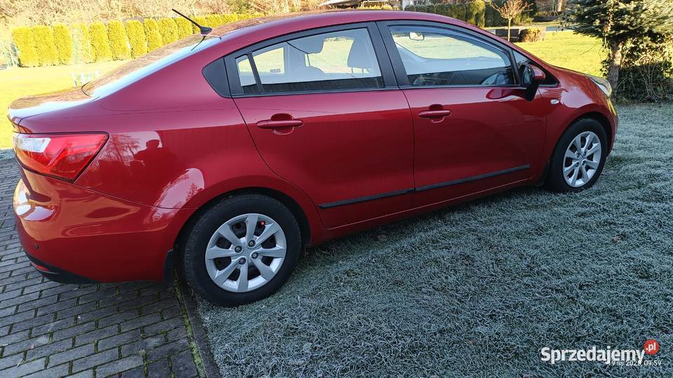 ładna KIA RIO salonowa z LPG
