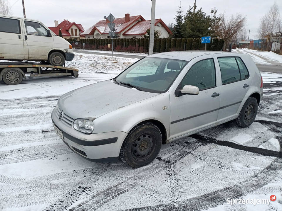 Volkswagen Golf Volkswagen Golf 16 00r IV Golf małopolskie Tarnów