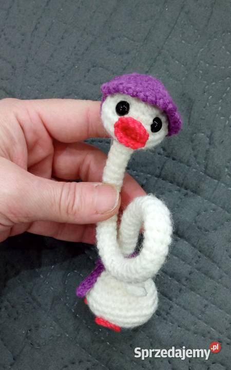 Śmieszna kaczka z długą szyją wykonana na Łask