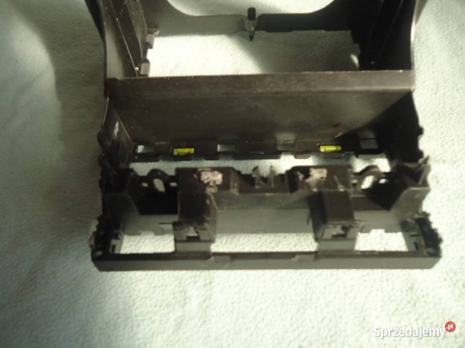 RAMKA KIESZEŃ RADIA SEAT TOLEDO 6JB 857 009 sprzedam