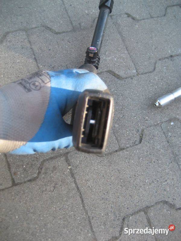 volvo v50 s40 0412r pasy bezpieczeństwa prawy osobowe Rakoniewice sprzedam