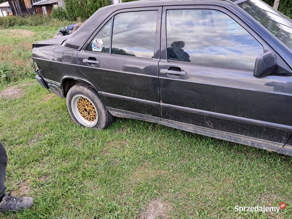 Mercedes w201 190 20 diesel 23 benzyna 22 osobowe Ząbkowice Śląskie