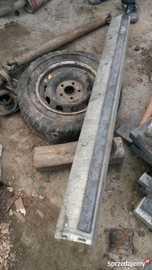 Zdezak listwa mocowanie czesci przedni Mazda 929 Biłgoraj