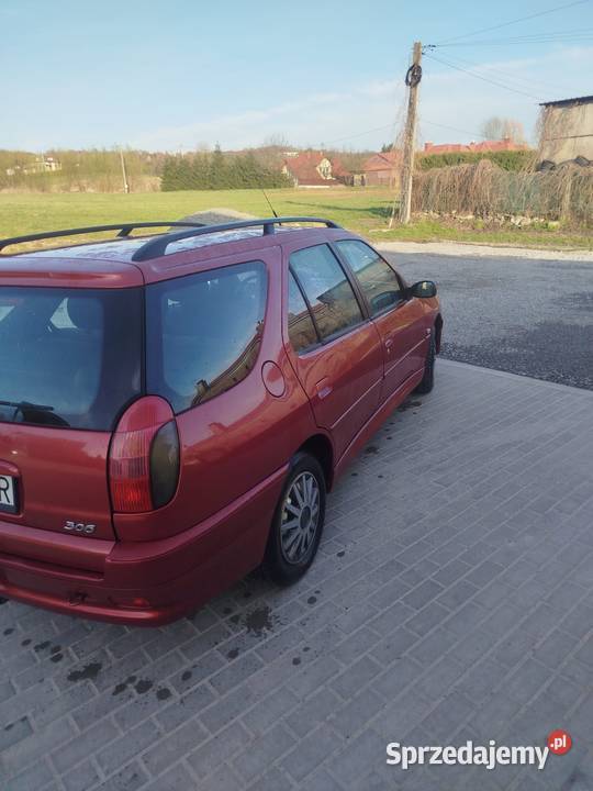Sprzedam samochód marki peugot 306