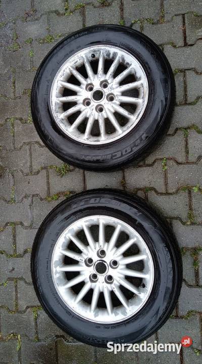 Używane opony całoroczne 22560 R16 na alufelgach Tychy sprzedam