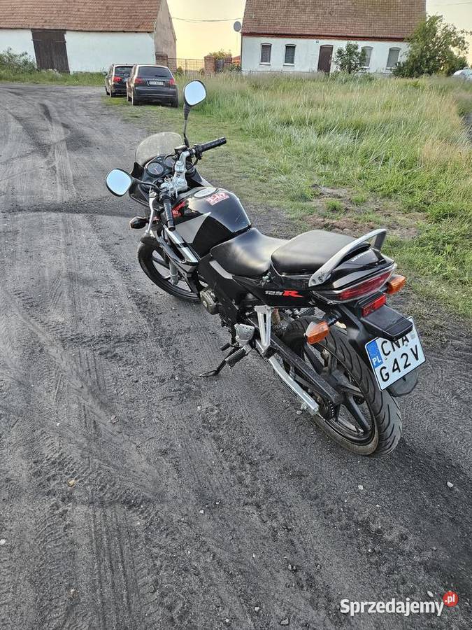 Sprzedam bądź zamienie Honda cbr125r Polichno