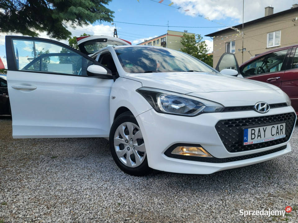 Hyundai i20 12 85 I Właściciel 100 Przebieg komputer pokładowy Pabianice