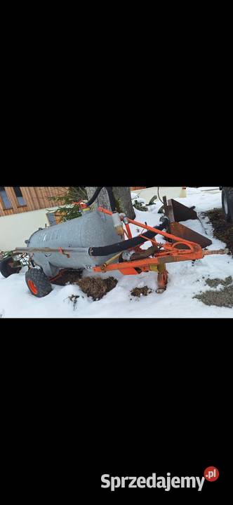 Beczkowóz Bauer 1700l nieuszkodzony Łosie