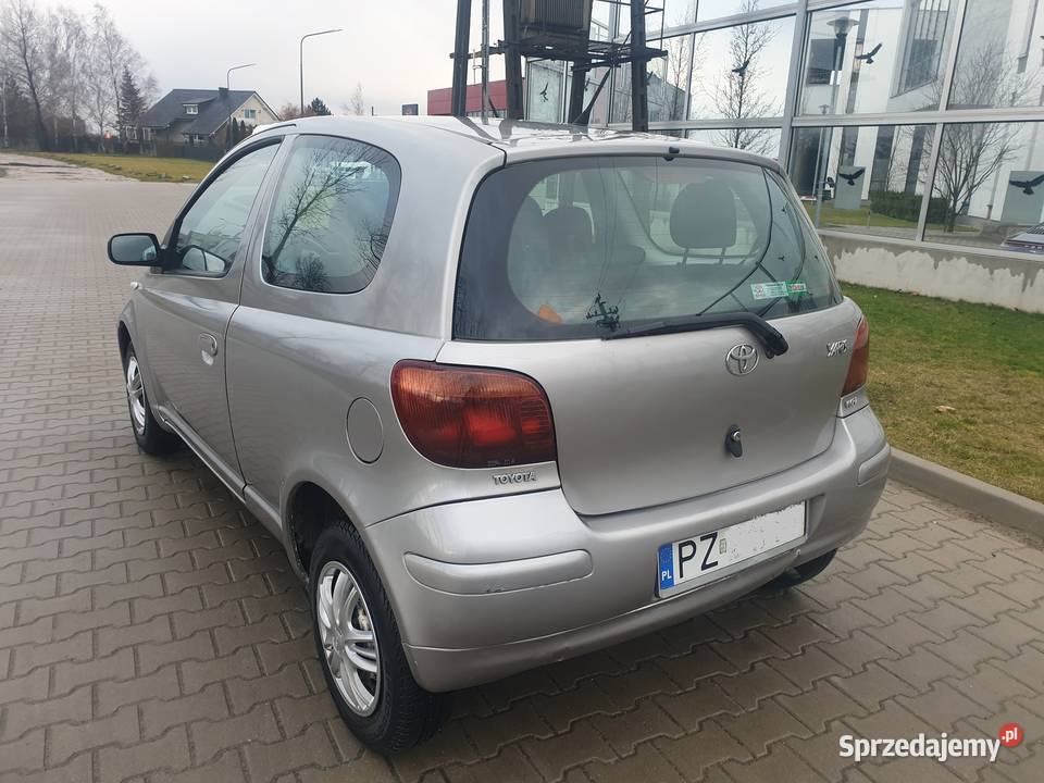 Toyota Yaris 10 Benzyna 2003r Salon 5 osobowy 65 Poznań