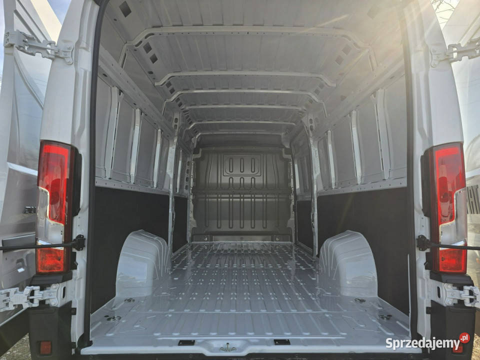 Fiat Ducato MAXI Furgon L4H2 2025 22 180 15m3 wielofunkcyjna kierownica Warszawa