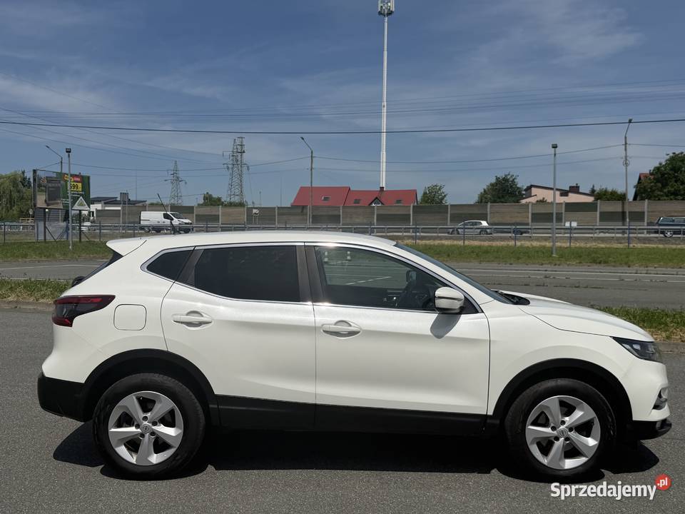 Nissan Qashqai 12 benzyna 2018 Lift salon niski