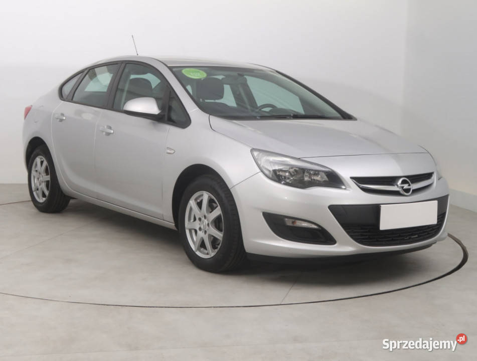 Opel Astra 14 T LPG Sedan / Limuzyna Astra Bielany Wrocławskie sprzedam