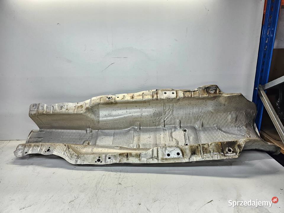 OSŁONA TERMICZNA TUNELU AUDI A3 8V VOLKSWAGEN Przystajń sprzedam
