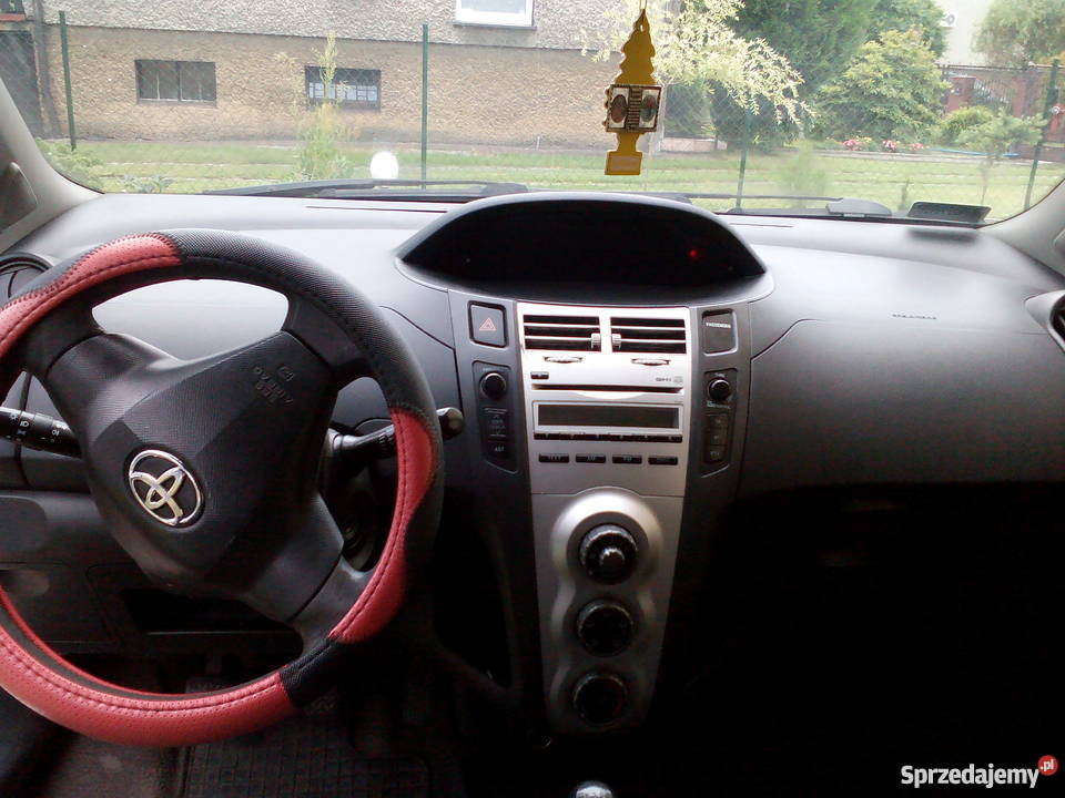 Toyota Yaris II 240000km